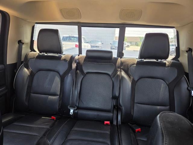 2020 RAM 1500 Laramie 4x4 Crew Cab 5'7" Box
