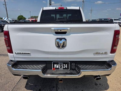 2020 RAM 1500 Laramie 4x4 Crew Cab 5'7" Box