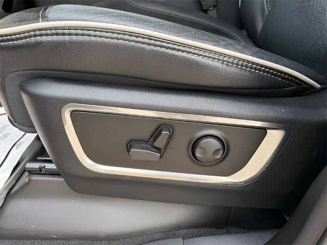 2025 RAM 1500 Laramie 4x4 Crew Cab 5'7" Box