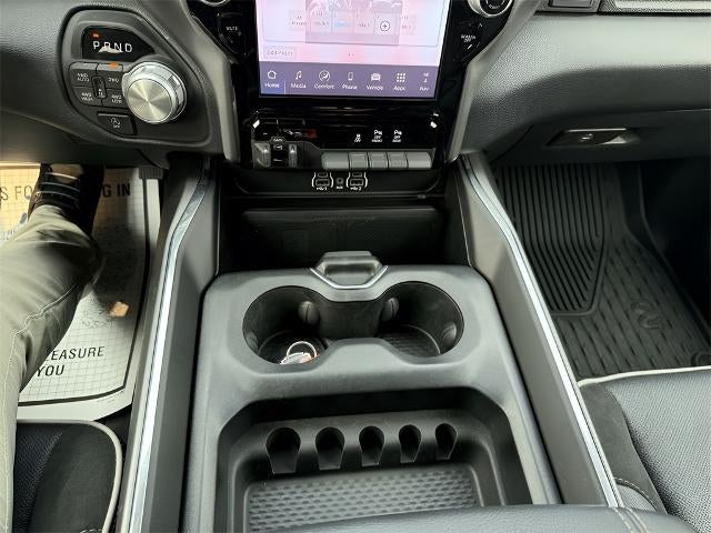 2025 RAM 1500 Laramie 4x4 Crew Cab 5'7" Box