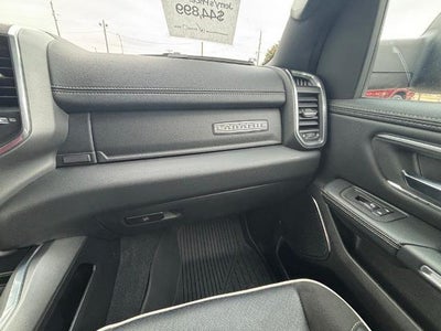 2025 RAM 1500 Laramie 4x4 Crew Cab 5'7" Box