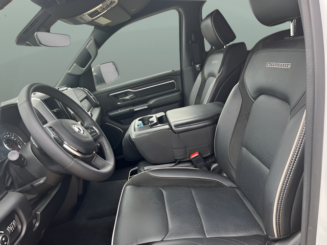 2025 RAM 1500 Laramie 4x4 Crew Cab 5'7" Box