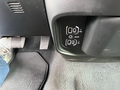 2025 RAM 1500 Laramie 4x4 Crew Cab 5'7" Box