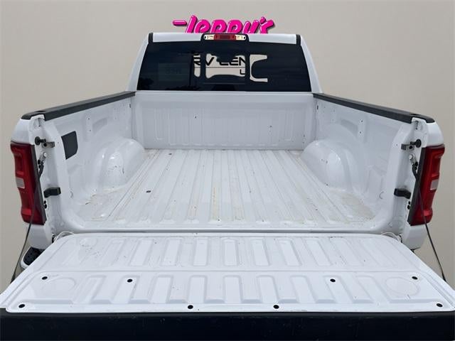 2025 RAM 1500 Laramie 4x4 Crew Cab 5'7" Box