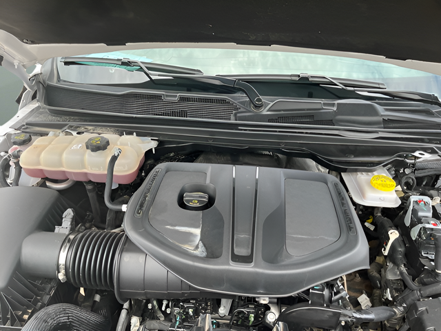 2025 RAM 1500 Laramie 4x4 Crew Cab 5'7" Box