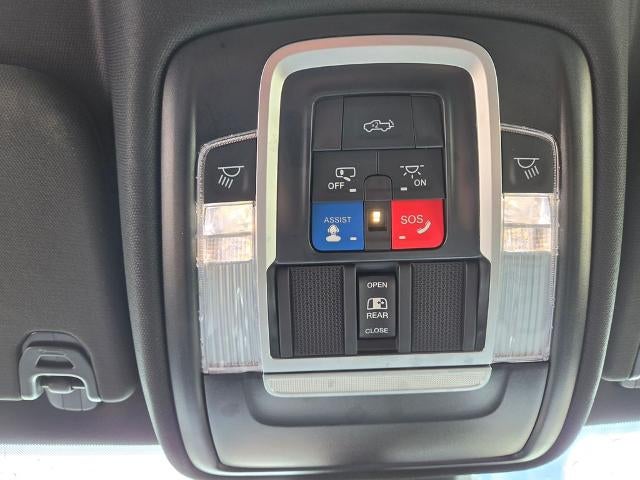 2025 RAM 1500 Laramie 4x4 Crew Cab 5'7" Box