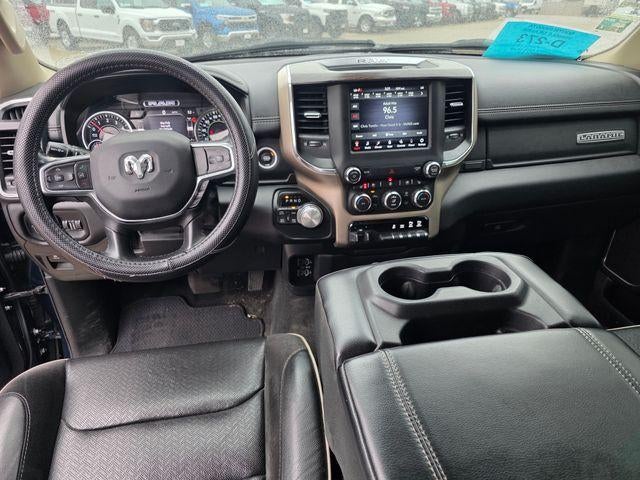 2020 RAM 1500 Laramie 4x4 Crew Cab 5'7" Box