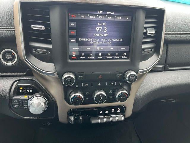 2020 RAM 1500 Laramie 4x4 Crew Cab 5'7" Box