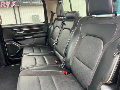 2020 RAM 1500 Laramie 4x4 Crew Cab 5'7" Box