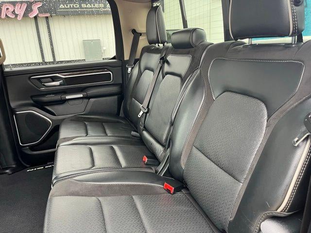 2020 RAM 1500 Laramie 4x4 Crew Cab 5'7" Box