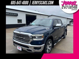 2020 RAM 1500 Laramie 4x4 Crew Cab 5'7" Box
