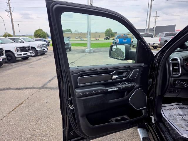 2021 RAM 1500 Laramie 4x4 Crew Cab 5'7" Box
