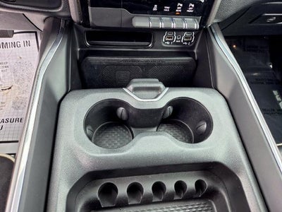 2021 RAM 1500 Laramie 4x4 Crew Cab 5'7" Box