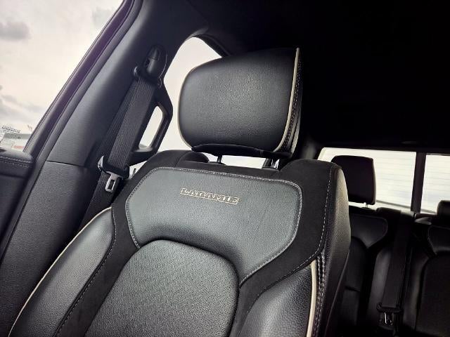 2021 RAM 1500 Laramie 4x4 Crew Cab 5'7" Box