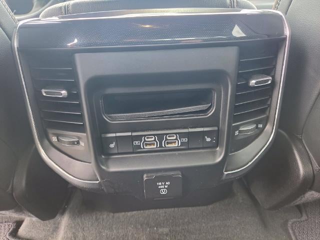 2021 RAM 1500 Laramie 4x4 Crew Cab 5'7" Box
