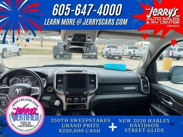 2022 RAM 1500 Laramie 4x4 Crew Cab 5'7" Box