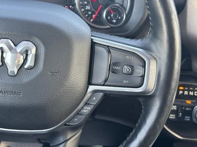 2019 RAM 1500 Laramie 4x4 Crew Cab 5'7" Box