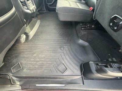 2019 RAM 1500 Laramie 4x4 Crew Cab 5'7" Box