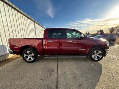 2019 RAM 1500 Laramie 4x4 Crew Cab 5'7" Box