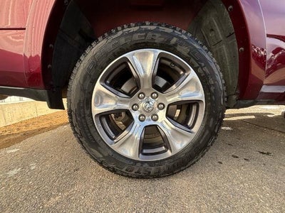 2019 RAM 1500 Laramie 4x4 Crew Cab 5'7" Box