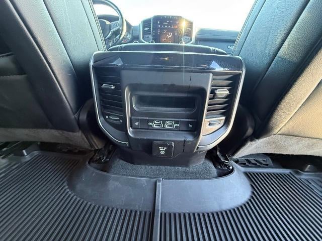 2021 RAM 1500 Laramie 4x4 Crew Cab 5'7" Box