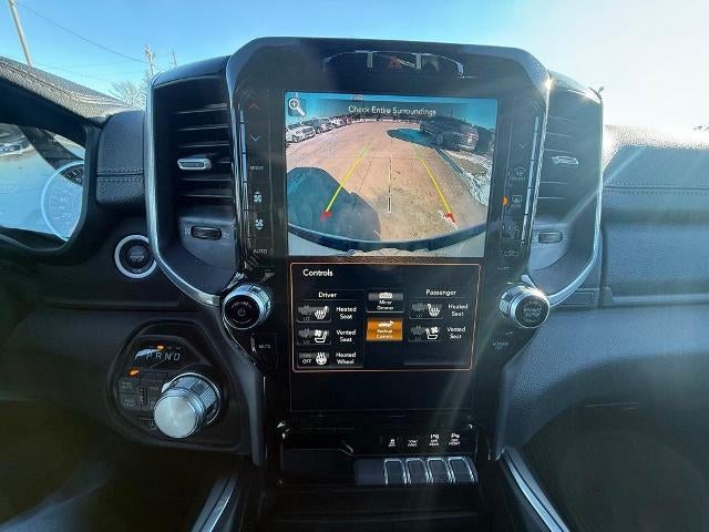 2021 RAM 1500 Laramie 4x4 Crew Cab 5'7" Box