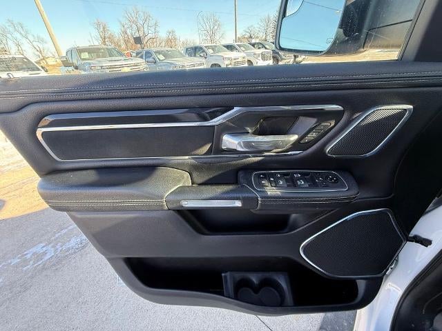 2021 RAM 1500 Laramie 4x4 Crew Cab 5'7" Box