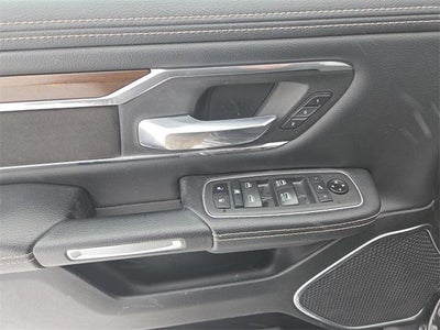 2021 RAM 1500 Laramie 4x4 Crew Cab 5'7" Box