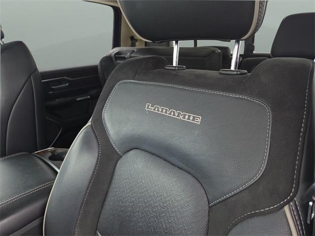 2021 RAM 1500 Laramie 4x4 Crew Cab 5'7" Box