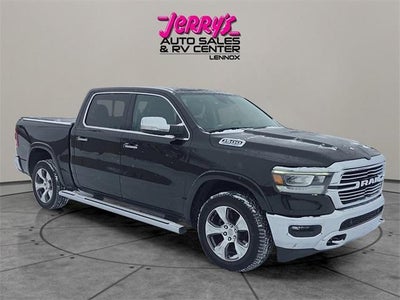 2021 RAM 1500 Laramie 4x4 Crew Cab 5'7" Box