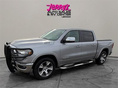 2022 RAM 1500 Laramie 4x4 Crew Cab 5'7" Box