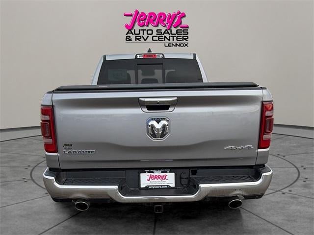 2022 RAM 1500 Laramie 4x4 Crew Cab 5'7" Box
