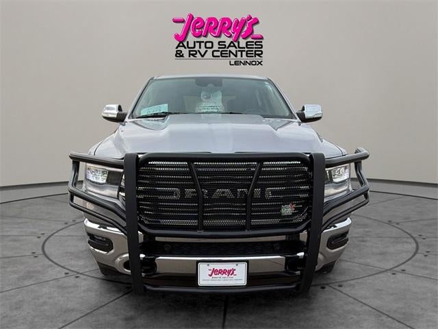 2022 RAM 1500 Laramie 4x4 Crew Cab 5'7" Box