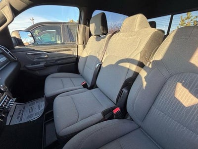 2022 RAM 1500 Big Horn 4x4 Crew Cab 6'4" Box