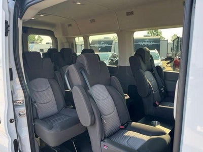 2026 Ford Transit Passenger Wagon T-350 148" Med Roof XLT RWD