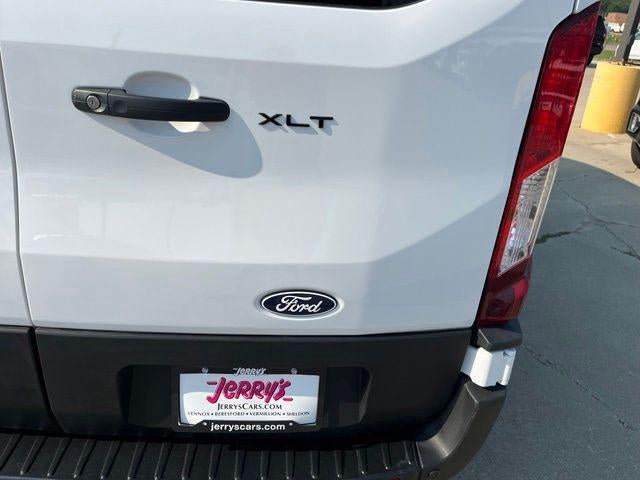 2026 Ford Transit Passenger Wagon T-350 148" Med Roof XLT RWD