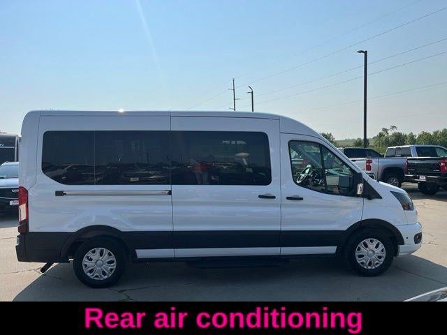 2026 Ford Transit Passenger Wagon T-350 148" Med Roof XLT RWD