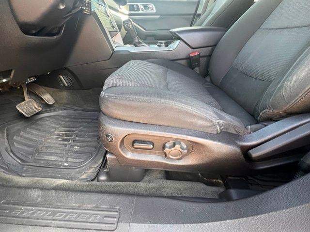 2015 Ford Explorer 4WD 4dr XLT