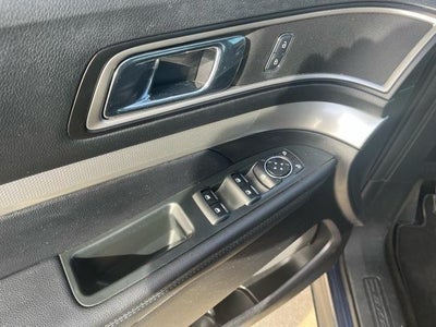 2016 Ford Explorer 4WD 4dr XLT