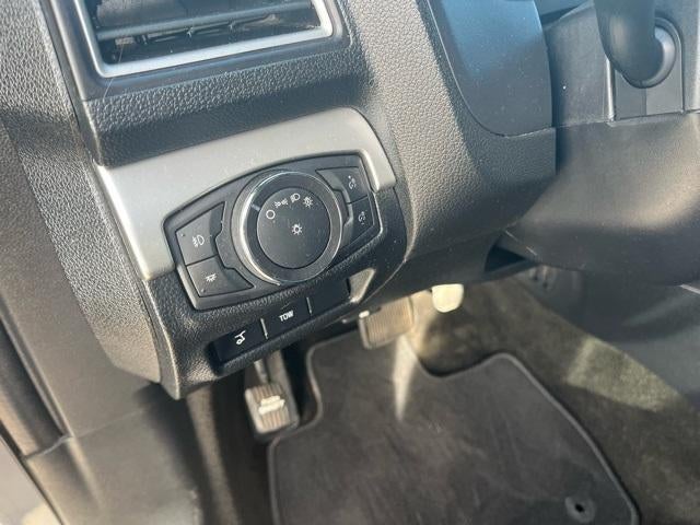 2016 Ford Explorer 4WD 4dr XLT