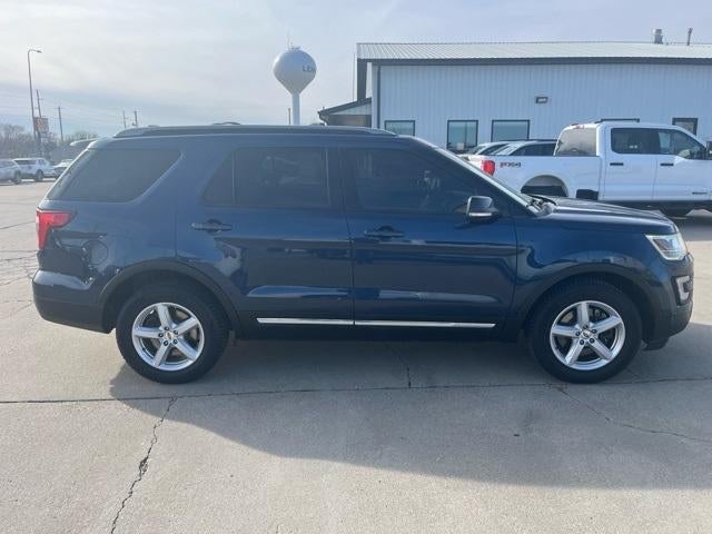 2016 Ford Explorer 4WD 4dr XLT