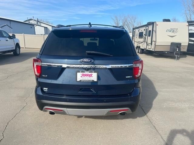 2016 Ford Explorer 4WD 4dr XLT