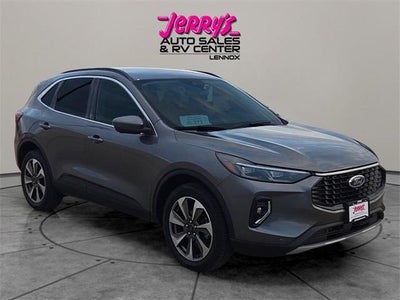 2023 Ford Escape Platinum AWD