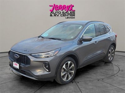 2023 Ford Escape Platinum AWD