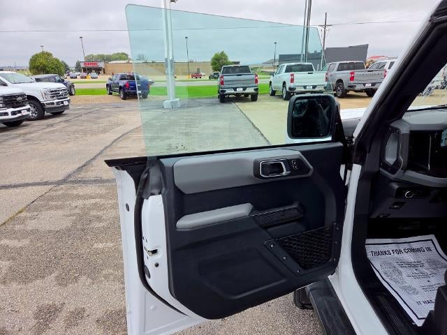 2023 Ford Bronco Base 4 Door 4x4