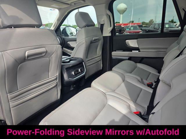 2025 Ford Expedition Max Active 4x4