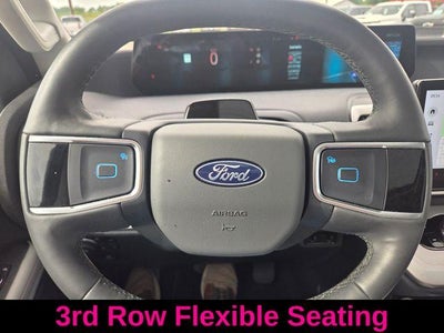 2025 Ford Expedition Max Active 4x4