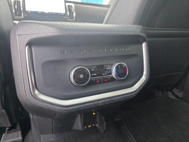 2025 Ford Expedition Max Platinum 4x4