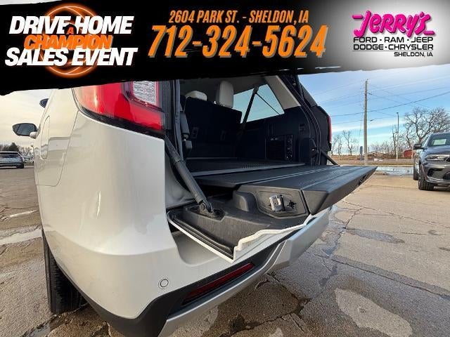 2025 Ford Expedition Max Platinum 4x4