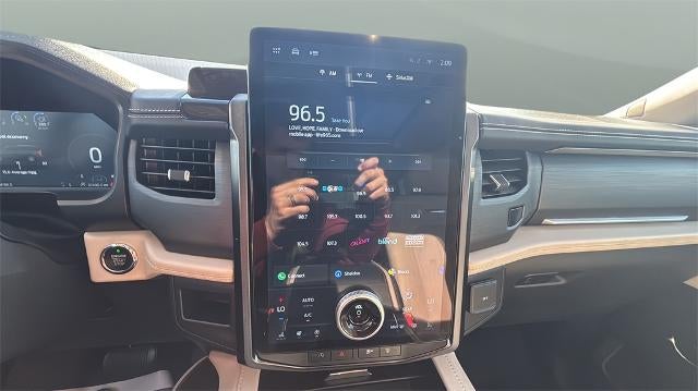 2022 Ford Expedition Max Platinum 4x4